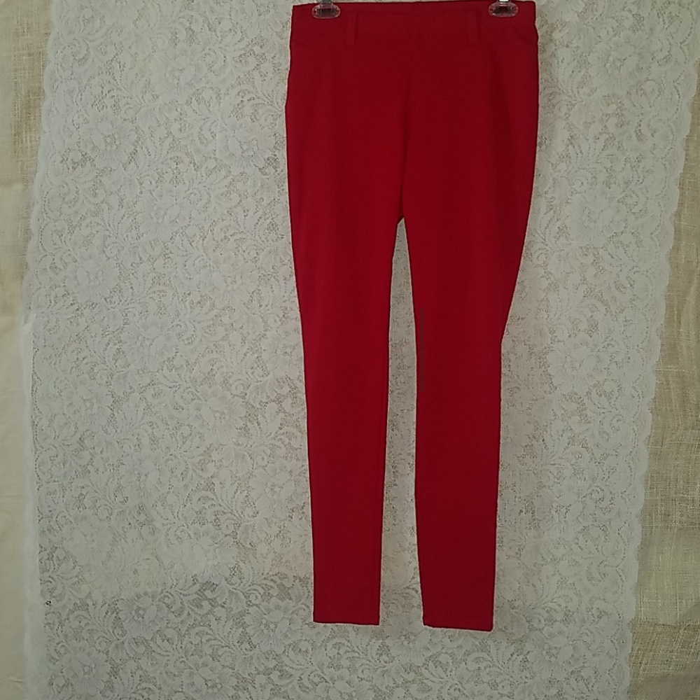 Red jeggings